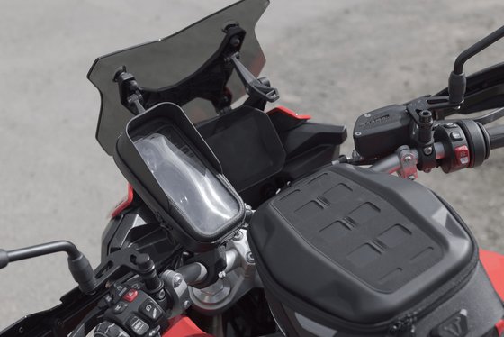 STREET TRIPLE 765 R LOW (2020 - 2022) gps phone case kit | SW-MOTECH