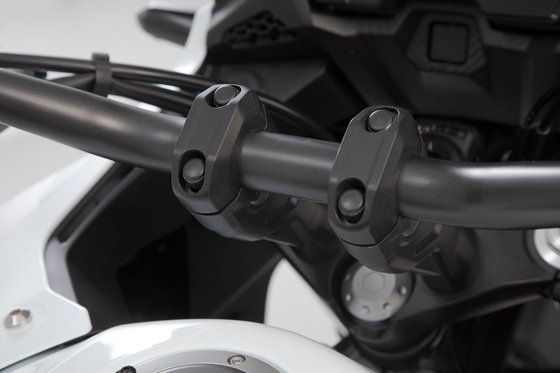 SPEED TRIPLE 1050 S (2016 - 2017) 28mm bar riser | SW-MOTECH